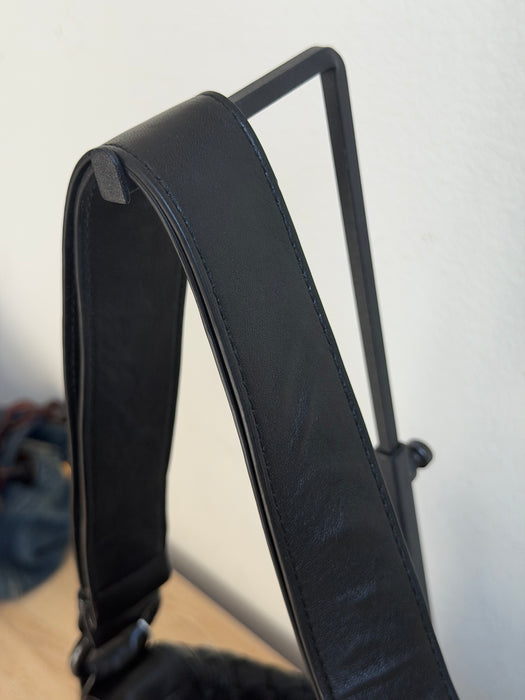 Bottega Intrecciato Adjustable strap Hobo