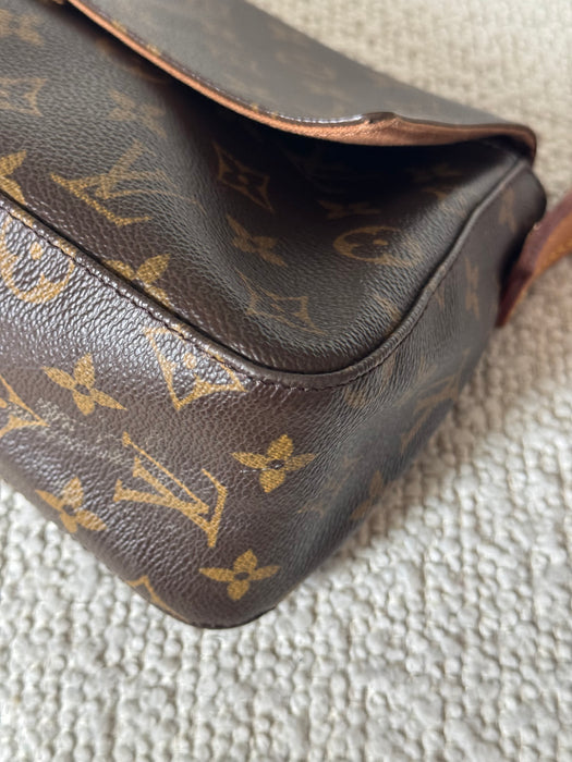 Louis Vuitton Mini Looping