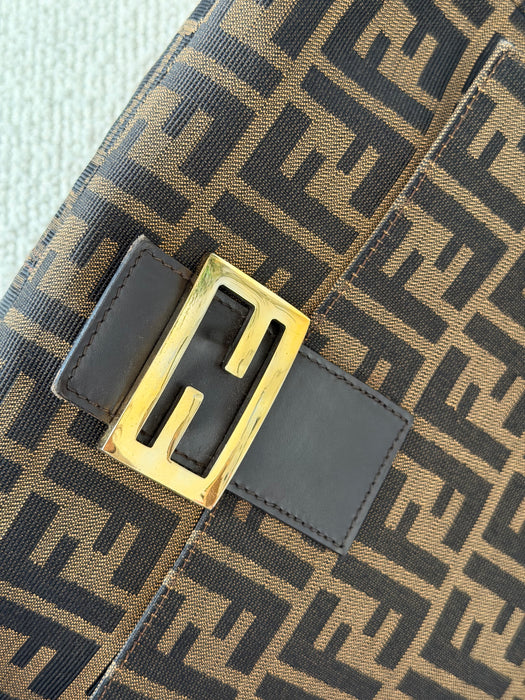 Fendi Mamma Baguette GHW
