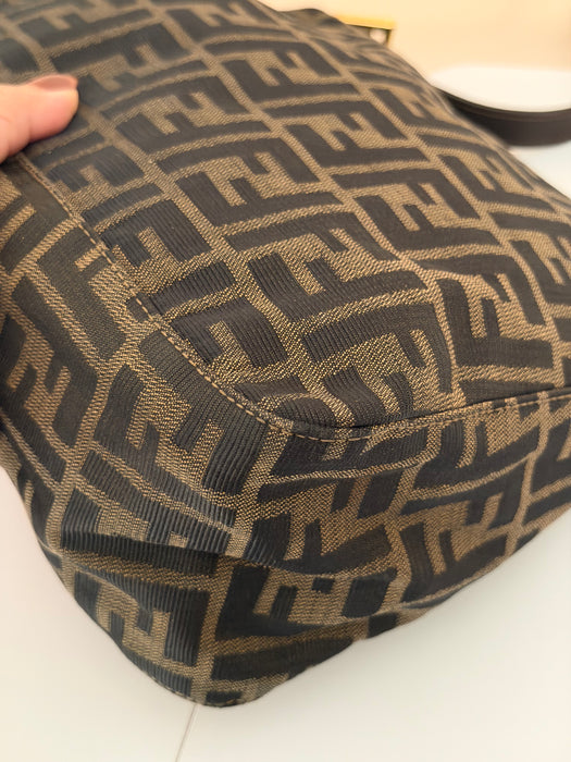 Fendi Mama Baguette GHW