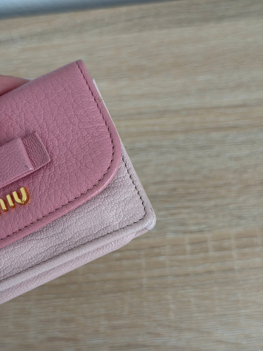 Miu Miu Ribbon Motif Madra Card Case