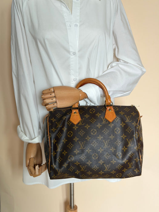 Louis Vuitton Speedy 30 with Strap