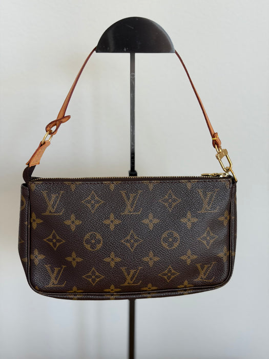 Louis Vuitton Pochette Accessories