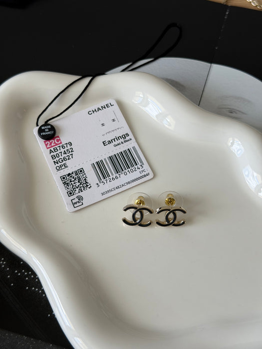 Chanel CC earrings