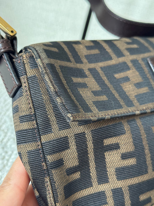 Fendi Baguette GHW