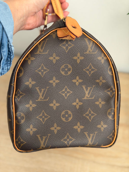 Louis Vuitton Speedy 30