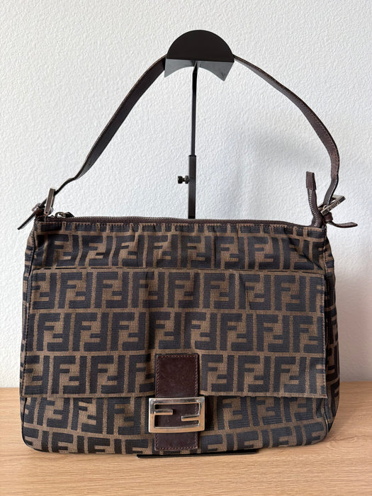 Fendi Mama Maxi Baguette SHW