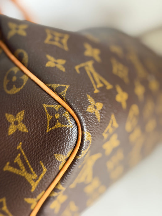 Louis Vuitton Speedy 30 with Strap