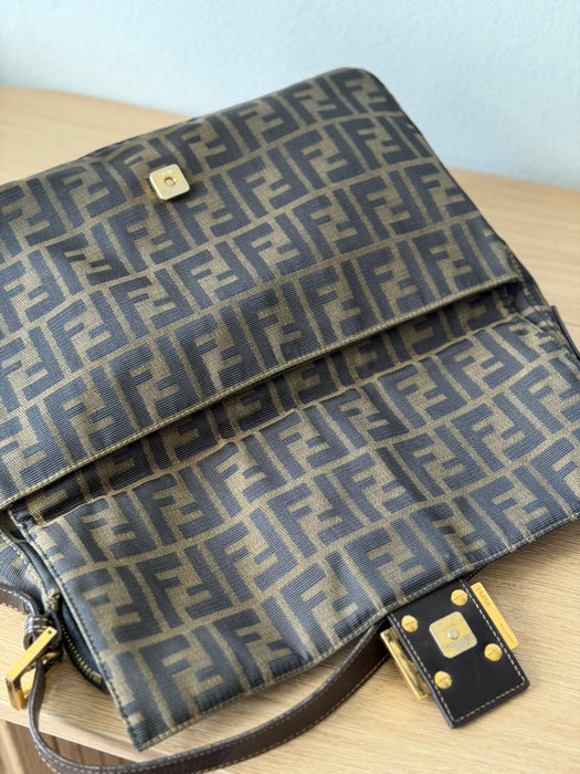 Fendi Mama Maxi Baguette GHW