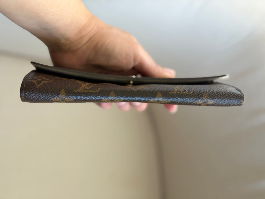 Louis Vuitton Spring Fleuri Sarah Wallet