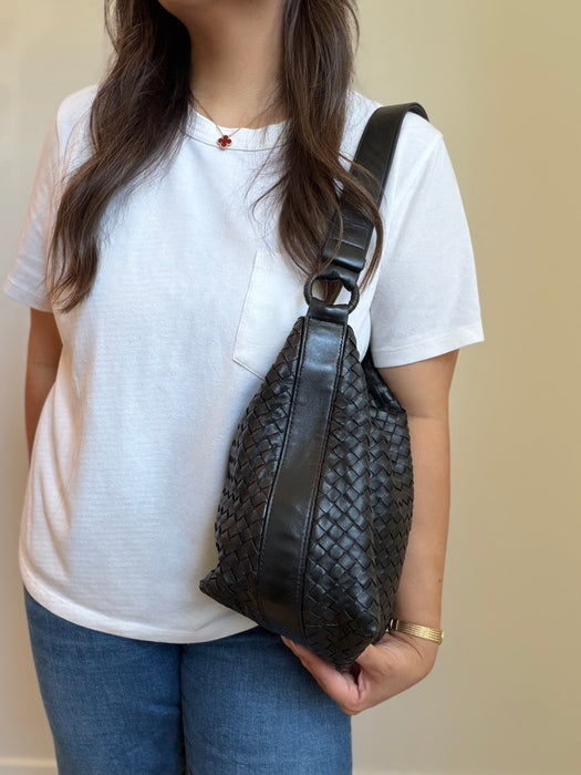 Bottega Intrecciato Adjustable strap Hobo