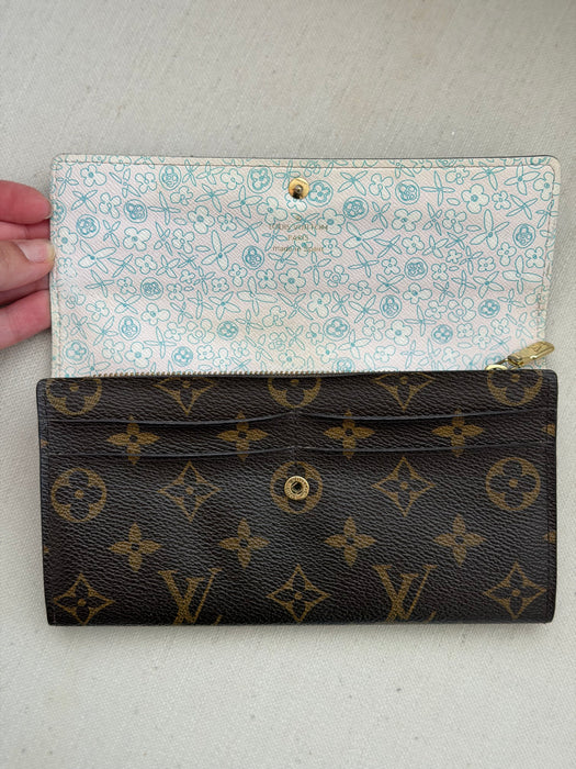 Louis Vuitton Spring Fleuri Sarah Wallet