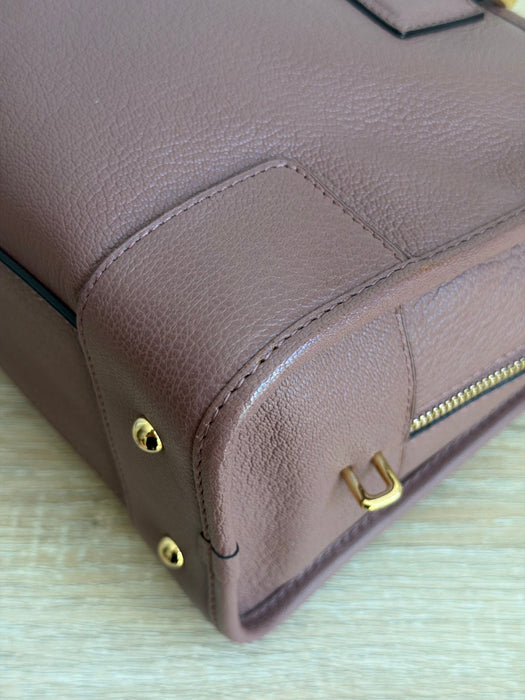 Loewe Amazona 28