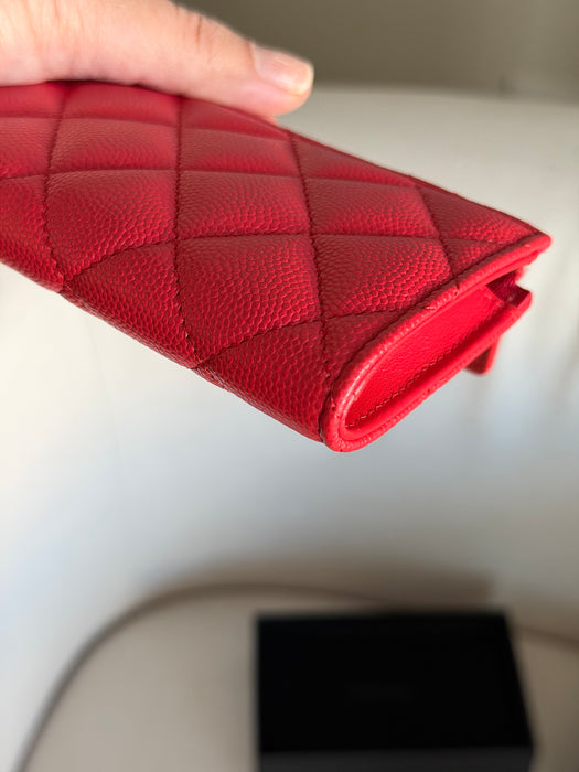 Chanel zipped card holder