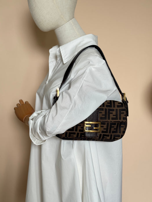 Fendi Baguette GHW