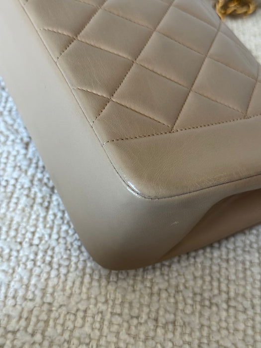 Chanel Diana 22 Beige GHW