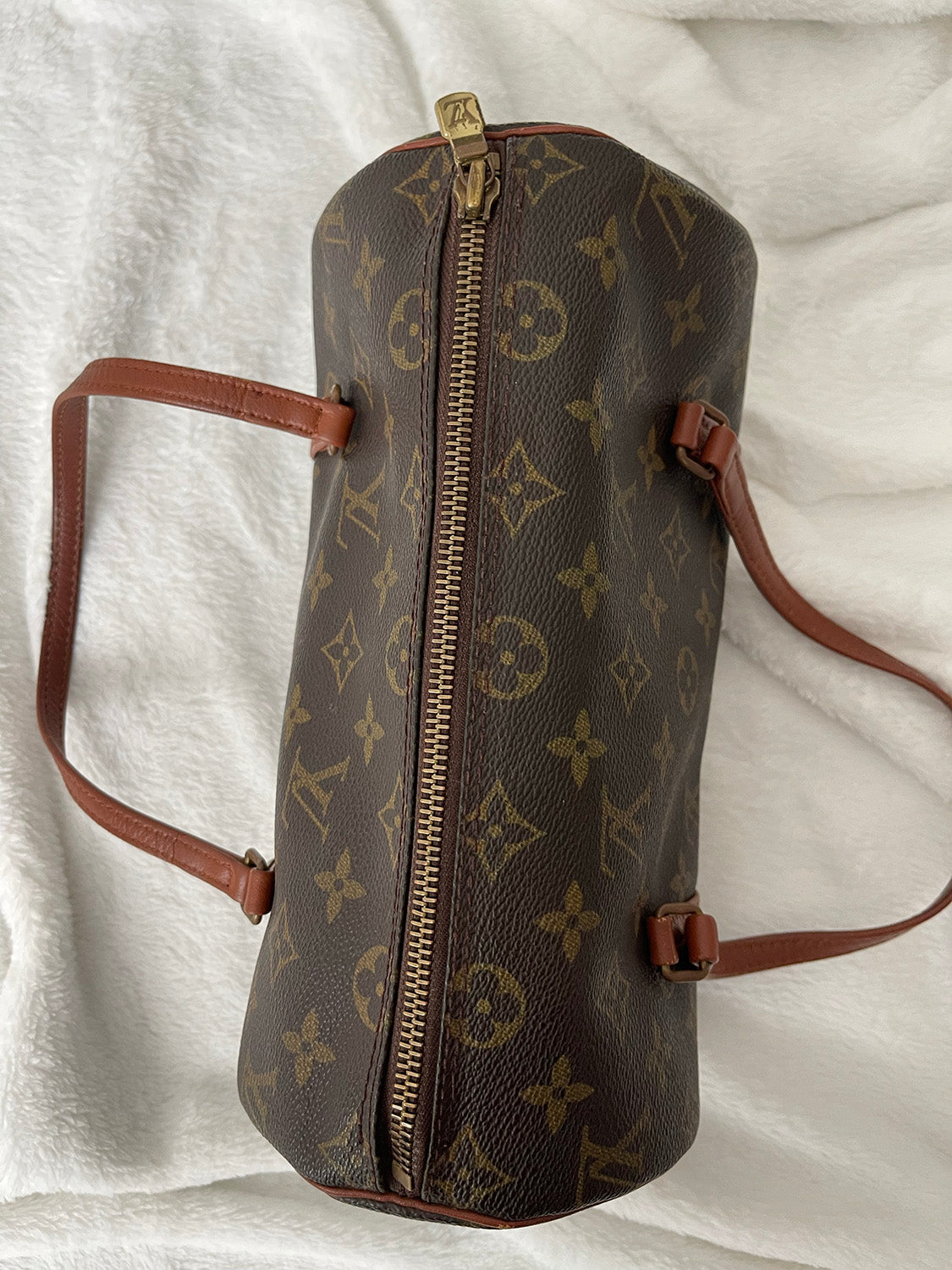 Louis Vuitton Papillon 26