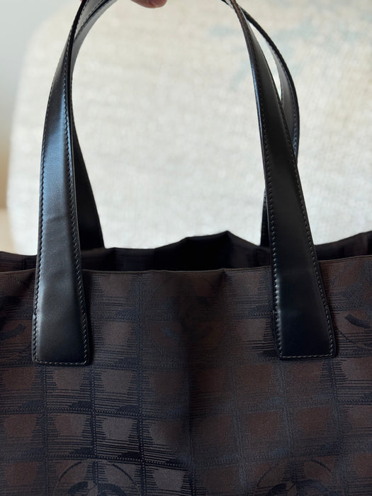 Chanel Travel line Chocolate CC tote