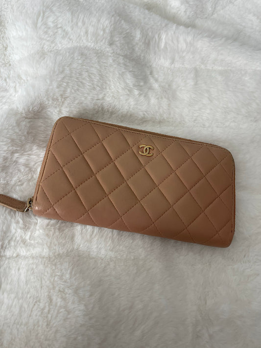 Chanel Quited Long Wallet